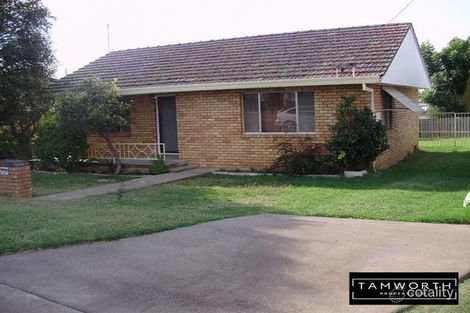 9 Wongala St, South Tamworth, NSW 2340
