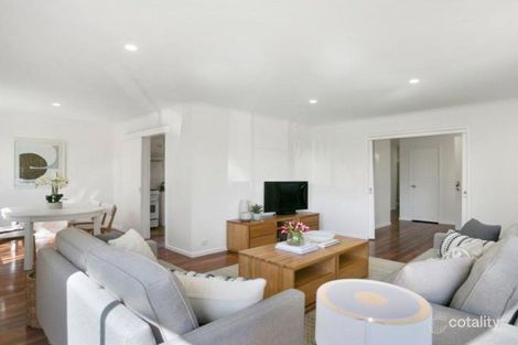Property photo of 4 Lucerne Crescent Frankston VIC 3199