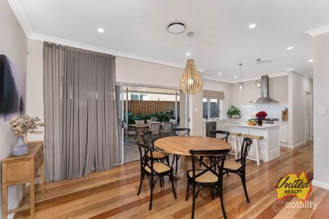 Property photo of 15 Dengate Close Elderslie NSW 2570
