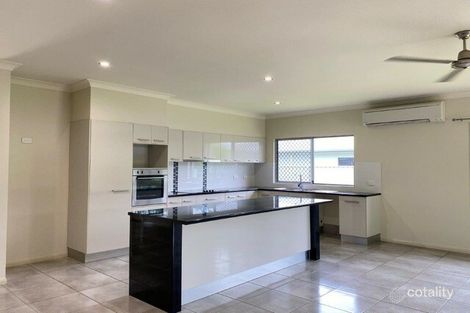 Property photo of 24 Eagle Terrace Rocky Point QLD 4874