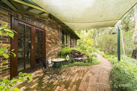 Property photo of 4 Dale Place Darlington WA 6070