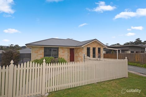 Property photo of 15 Queens Parade Kingston TAS 7050