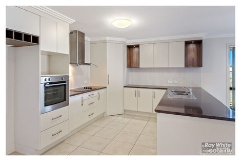 Property photo of 35 Broadhurst Drive Gracemere QLD 4702