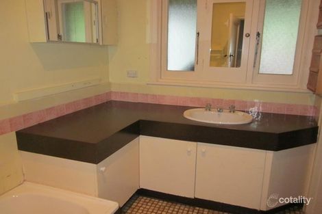 Property photo of 104 Waterdale Road Ivanhoe VIC 3079