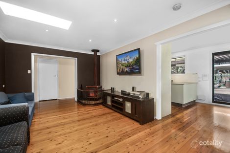 Property photo of 11 Saville Road Dapto NSW 2530