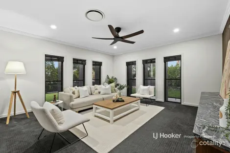 Property photo of 2 Aster Place Calamvale QLD 4116