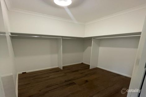 Property photo of 7 Carmichael Drive Wollert VIC 3750