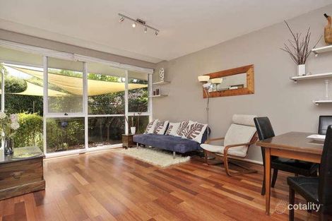 2/14 Wynstay Cres, Ivanhoe, VIC 3079