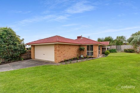 17 Hutchins Park Cl, Mornington, VIC 3931