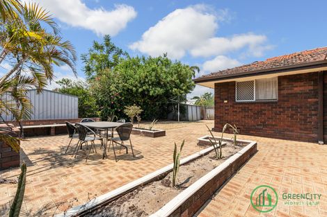 Property photo of 33 Eclipse Way Beckenham WA 6107