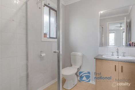 Property photo of 5 Tawrrific Street Kurunjang VIC 3337