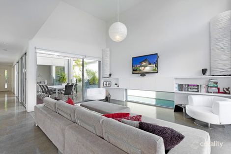 Property photo of 4 Cape Martin Lane Varsity Lakes QLD 4227