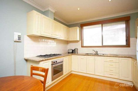 Property photo of 17 Hodgins Crescent Frankston North VIC 3200