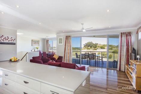 Property photo of 6 Beachside Boulevard Tomakin NSW 2537