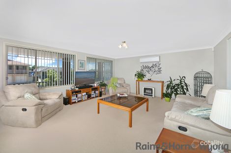 Property photo of 16 Honeygum Way Mardi NSW 2259