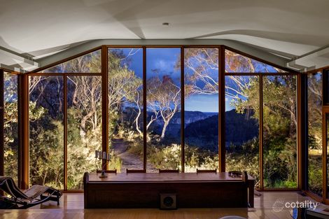 Property photo of 31 Gladstone Street Wentworth Falls NSW 2782