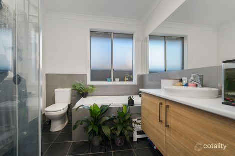 Property photo of 37B Sovereign Drive Thrumster NSW 2444