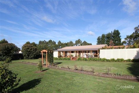 11 Mcivor Rd, Wallace, VIC 3352