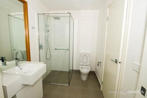 Property photo of 62 Central Park Walk Cheltenham VIC 3192