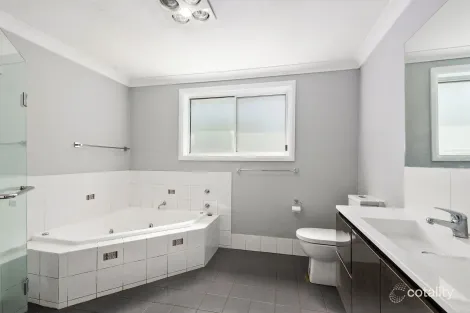 31 Ebury St, Bundanoon, NSW 2578