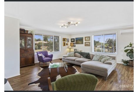 Property photo of 10 Catto Street Centenary Heights QLD 4350