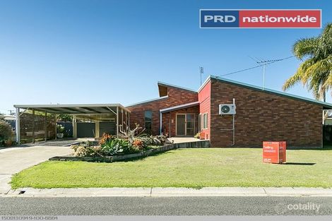 36 Hansen St, Urangan, QLD 4655