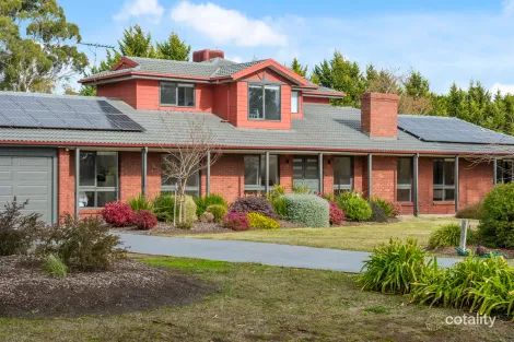 Property photo of 5A Slattery Crescent Gisborne VIC 3437