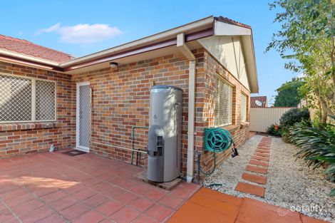 Property photo of 2/22-26 Collaroy Avenue Peakhurst NSW 2210