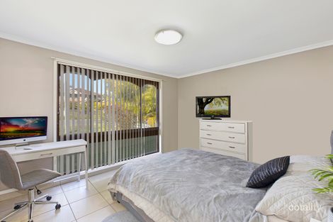 Property photo of 61 Hume Boulevard Killarney Vale NSW 2261