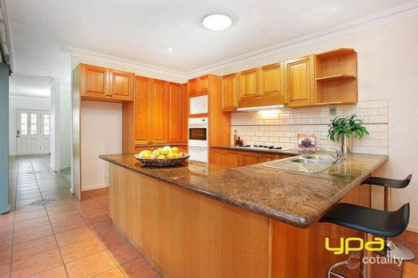 Property photo of 1 Strzelecki Court Taylors Lakes VIC 3038