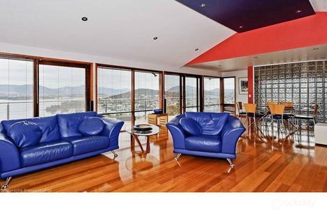 Property photo of 8 Ryeland Court Rose Bay TAS 7015