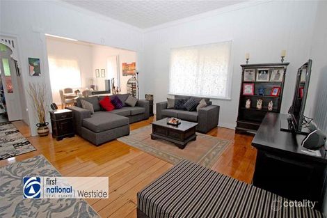 Property photo of 111 Brisbane Road Riverview QLD 4303