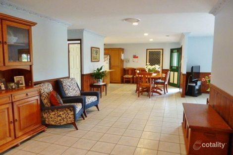 Property photo of 1 Lynanda Court Rothwell QLD 4022