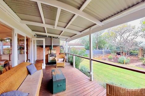 Property photo of 23 Denny Way Alfred Cove WA 6154