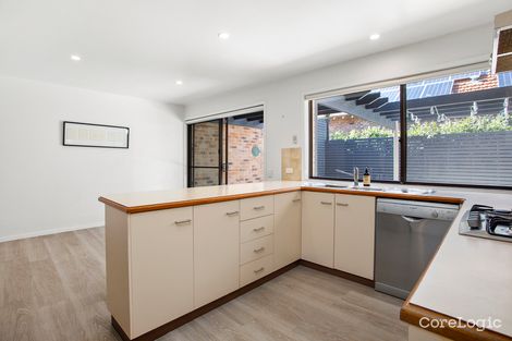 Property photo of 2/20 Lauderdale Avenue Fairlight NSW 2094