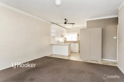 Property photo of 1/55 Military Road Semaphore South SA 5019