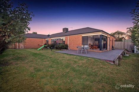 Property photo of 51 Ebony Drive Pakenham VIC 3810
