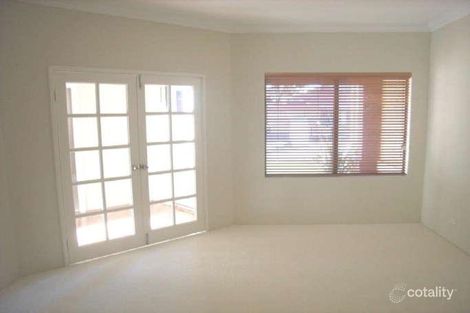 Property photo of 5 Castledene Way Tapping WA 6065
