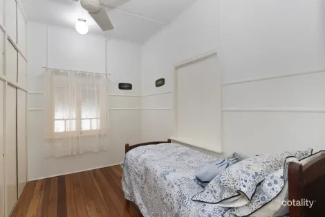Property photo of 30 Nix Street West End QLD 4810