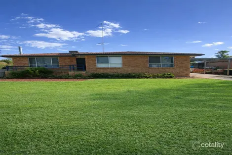 19 Haley Ave, Narrabri, NSW 2390