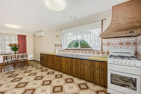 Property photo of 22 Tarana Crescent Kings Park VIC 3021