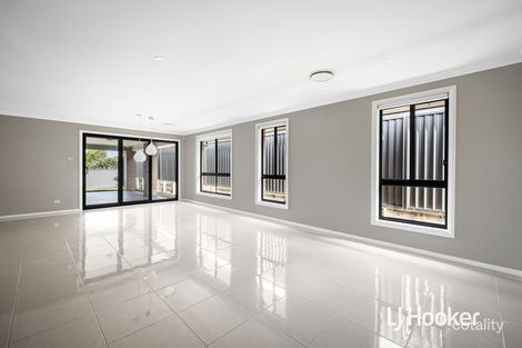 Property photo of 7 Horizon Street Riverstone NSW 2765