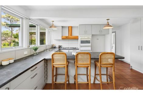Property photo of 18 Burraga Avenue Terrey Hills NSW 2084
