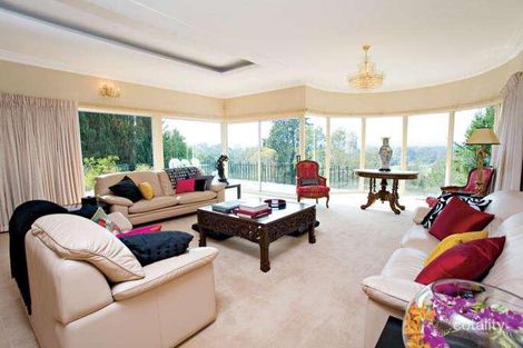 Property photo of 353 The Boulevard Ivanhoe East VIC 3079