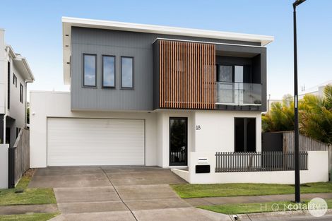 18 TAILSLIDE CRES, BOKARINA, QLD 4575