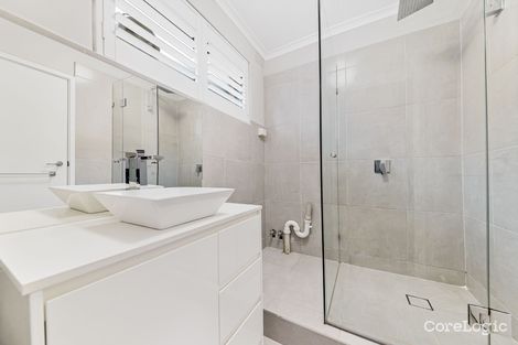 Property photo of 1/30 Nepean Avenue Hampton East VIC 3188