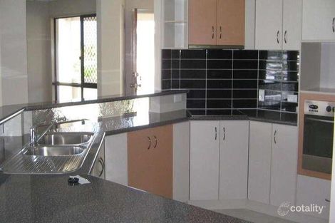 Property photo of 3 Inletway Court Blacks Beach QLD 4740