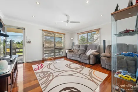 Property photo of 8 Limerick Drive Crestmead QLD 4132