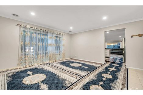 Property photo of 4 Cleopatra Drive Cranbourne VIC 3977