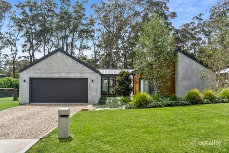 Property photo of 28 Grice Drive Bundanoon NSW 2578